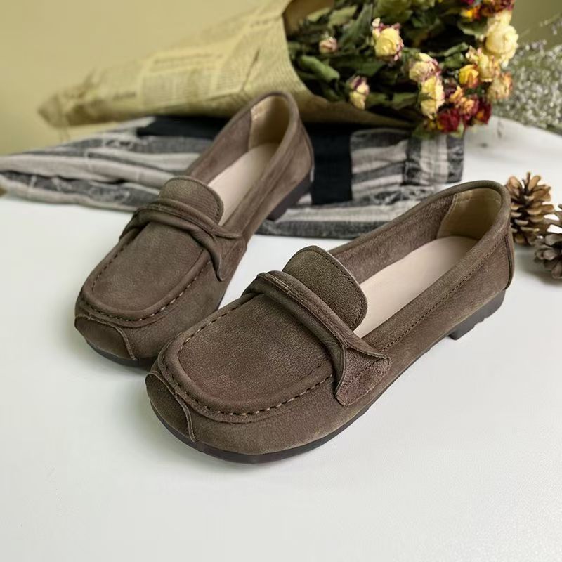 Product Image for Damen Mokassins mit elegantem Riemendesign und weicher Wildlederoberfläche WW, Grau / 40