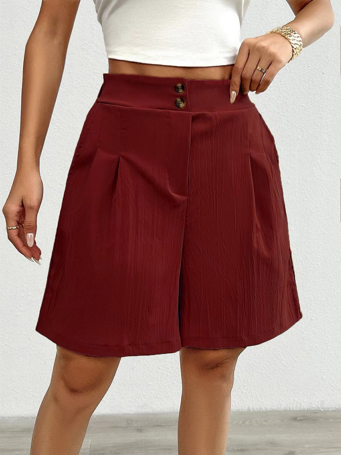 Product Image for Damen modische Shorts mit hohem Bund und eleganten Faltendetails WW, Bordeauxrot / L