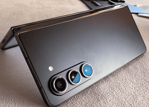 Samsung Galaxy Z Fold 6 Cameras and Battery