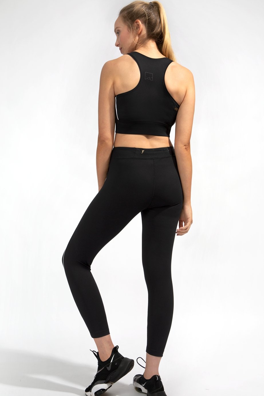 Max Performance Legging With Ankle Zips by XRT