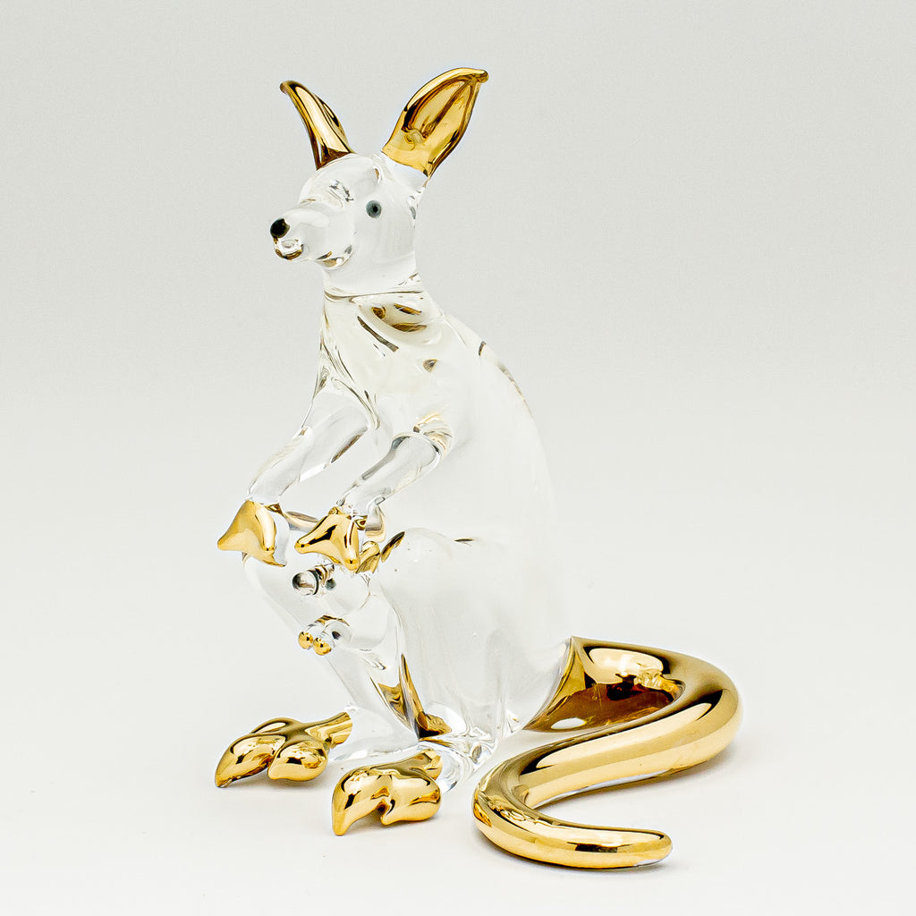 Arts + with Joey kissing Glass Lying Webb Kangaroo Gold - 3 Baby –