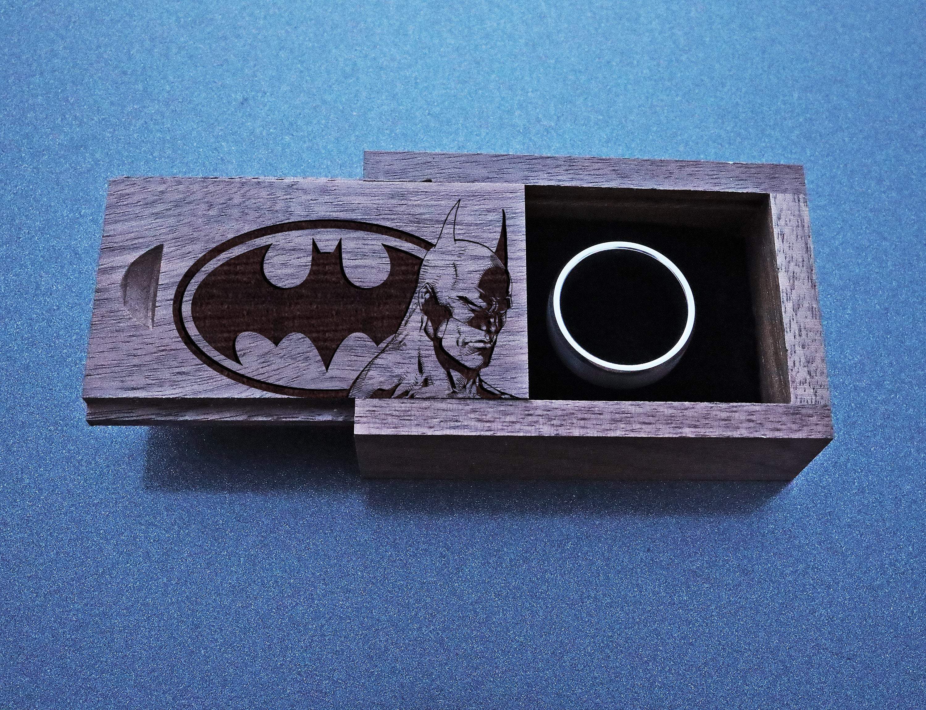 Batman Engagement Ring Box, Supehero Wedding Ring Box, Bat Jewelry Box