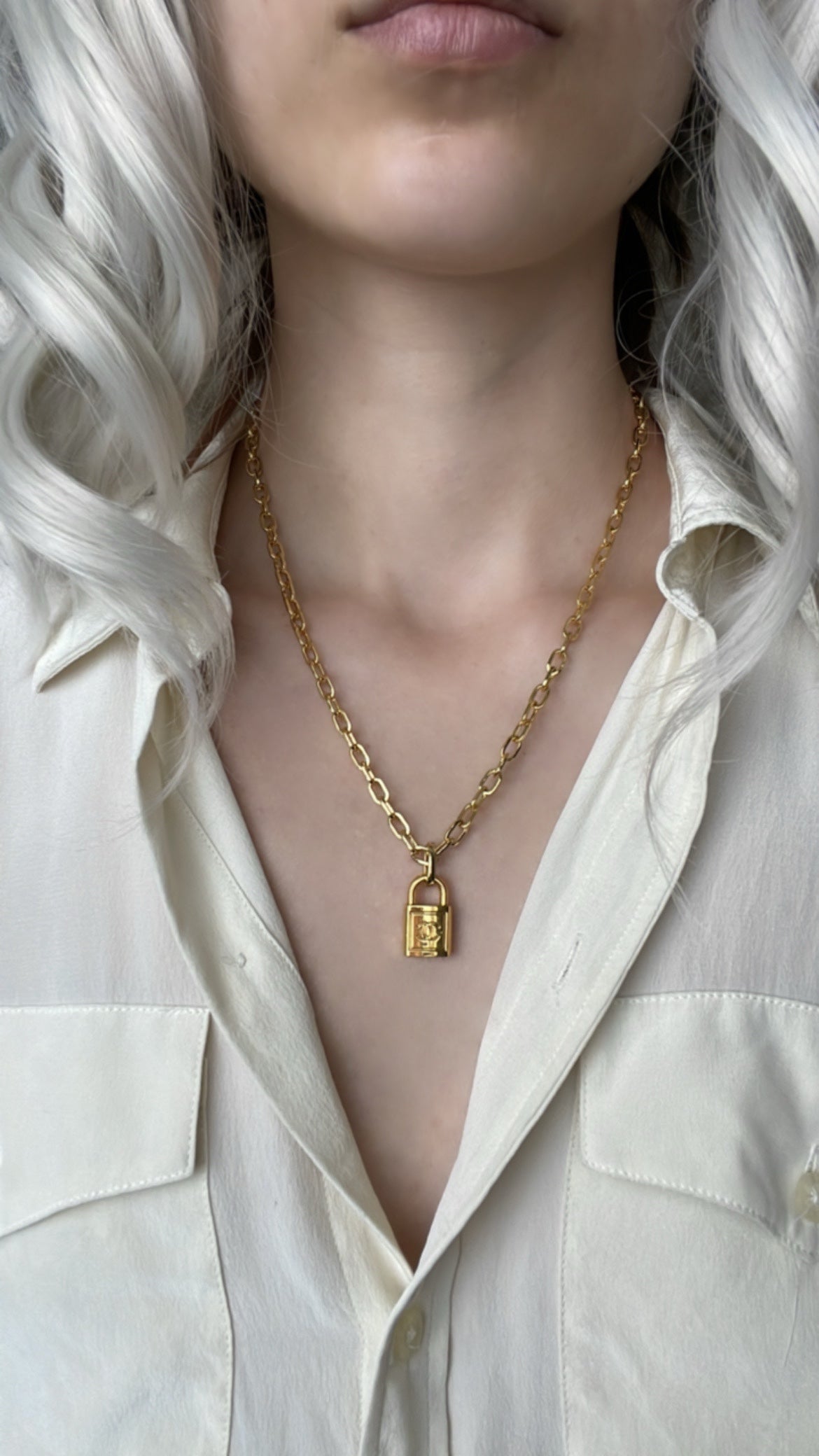 Louis Vuitton Gold Padlock Necklace - Rope Chain – CoJpGeneral