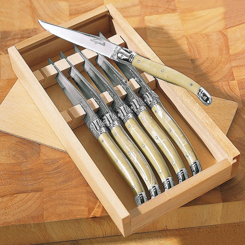 WÜSTHOF 8-Piece Stainless Mignon Steak Knife Set