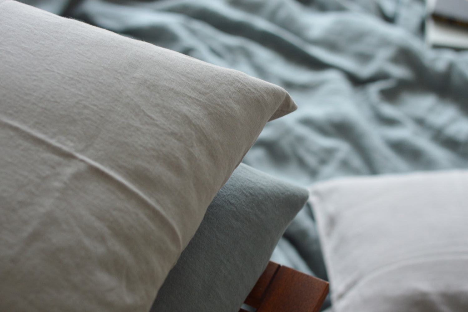 is linen sheets good for summer