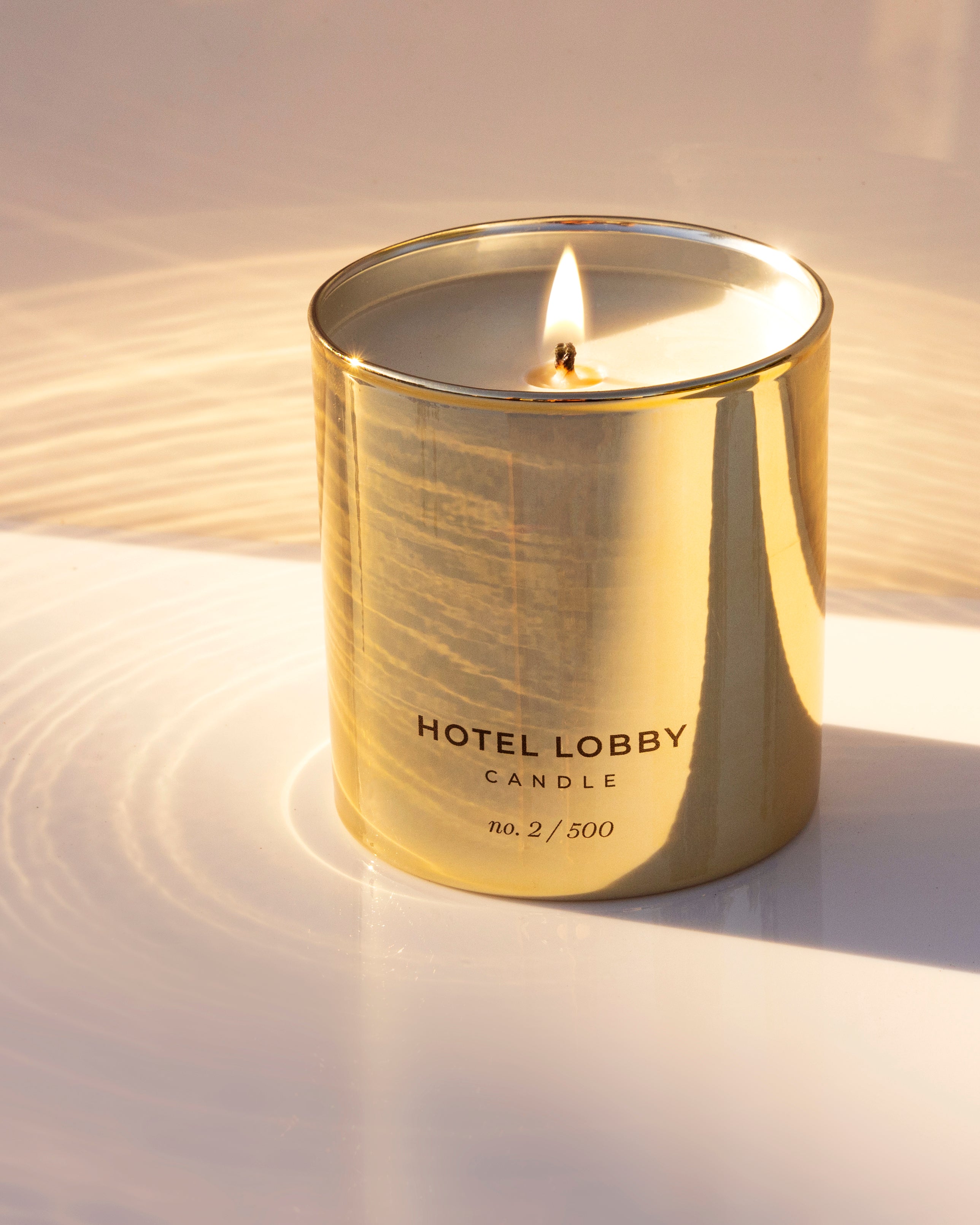 Do candles lose their scent?– Hotel Lobby Candle