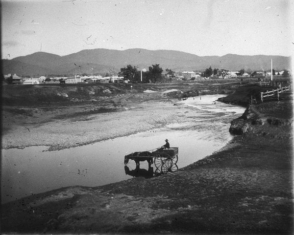 Horse and cart at the Cudgegong River - Mudgee, NSW c.1906