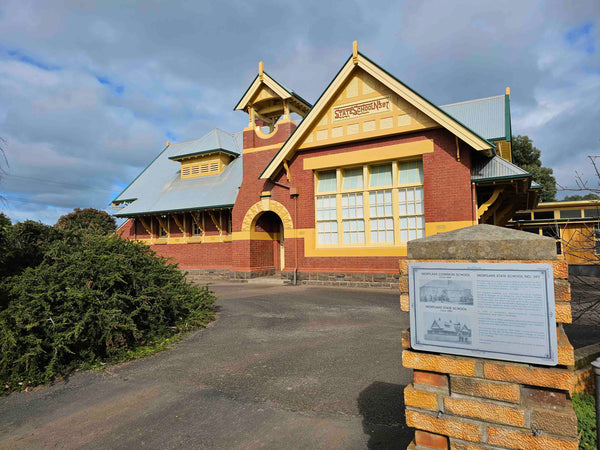 Mortlake Victoria Historic Building School