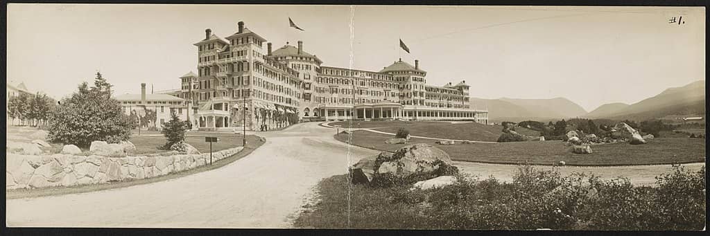 Mt. Washington hotel in Bretton Wood, New Hampshire taken 1914