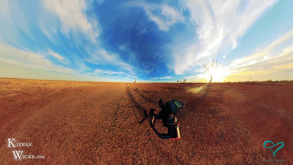 ONE TOWN AT A TIME EP 4 SCREENSHOT 4 - QLD OUTBACK SUNSET GO PRO 360VR OVERCAPTURE A RED EARTH SAND DEAD TREE IN SUNSET BARCALDINE