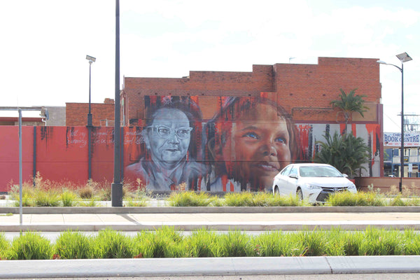 Dubbo Central West NSW Graffiti Artwork 2 Indigenous women