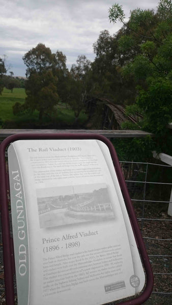 THE PRINCE ALFRED VIADUCT - GUNDAGAI, SOUTH WEST SLOPES NSW Wooden Rail Bridge Murrumbidgee River