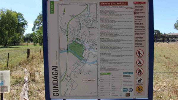 Gundagai NSW Tourist information town map key