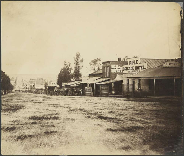 View Street and the Rifle Brigade Hotel, Bendigo, Victoria, ca. 1872