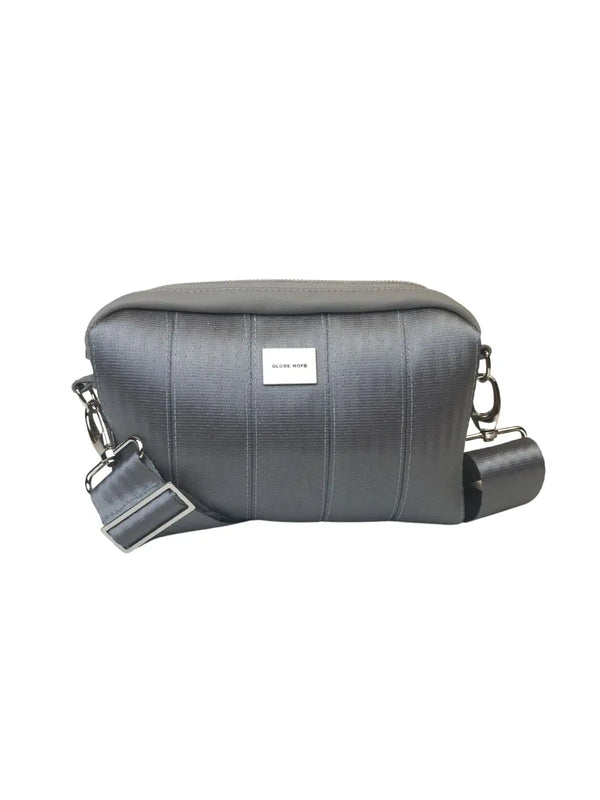 希少】959 made in italy seatbelt bag-