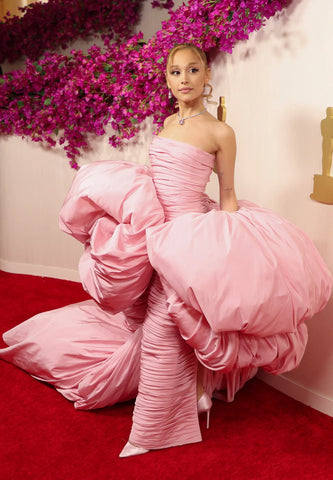 Ariana Grande Oscar 2024 look