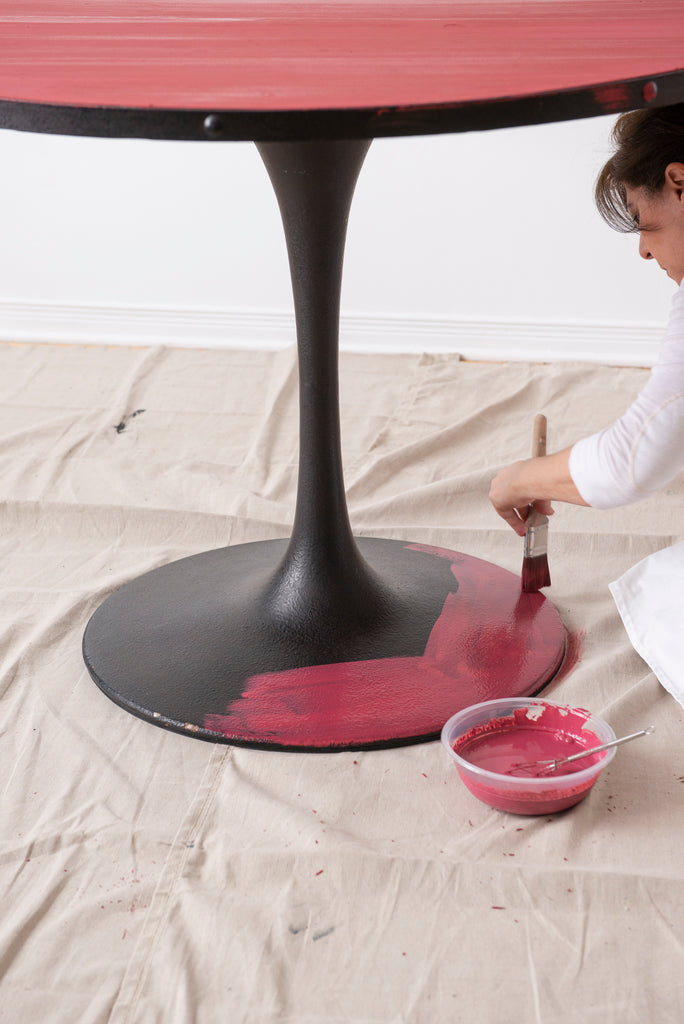 Round Table with a Steel Base Upcycled with Sangria Milk Paint