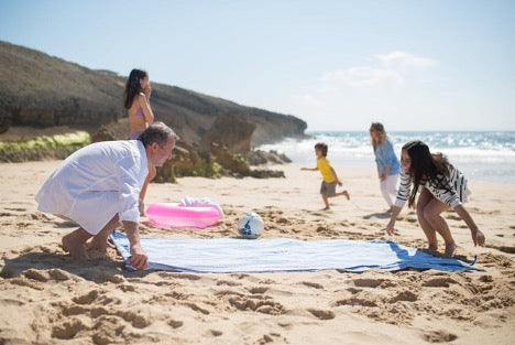 How to Add Heliocare to Your Sun Safety Routine