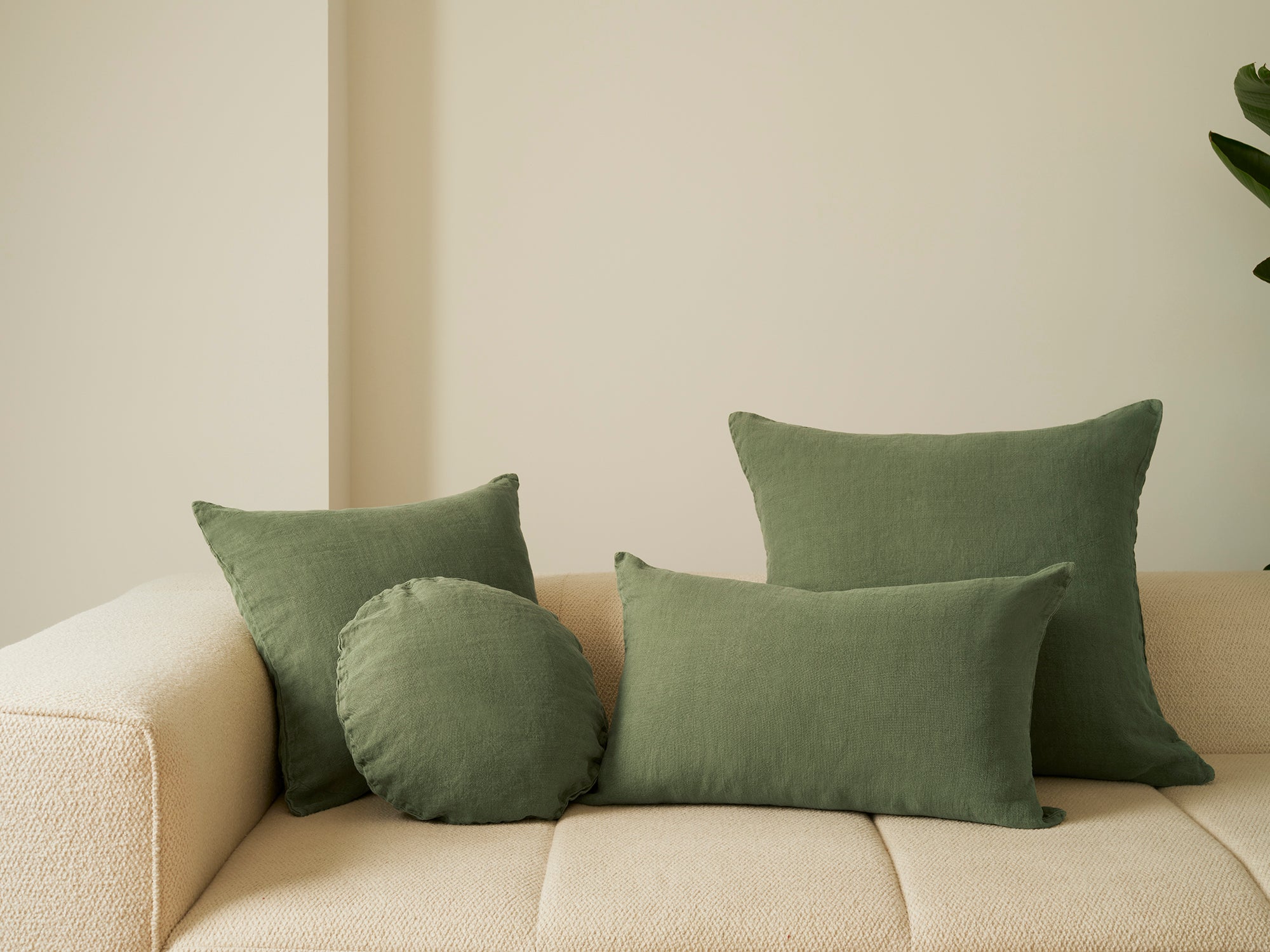 Junior Linen - Moss Cushion