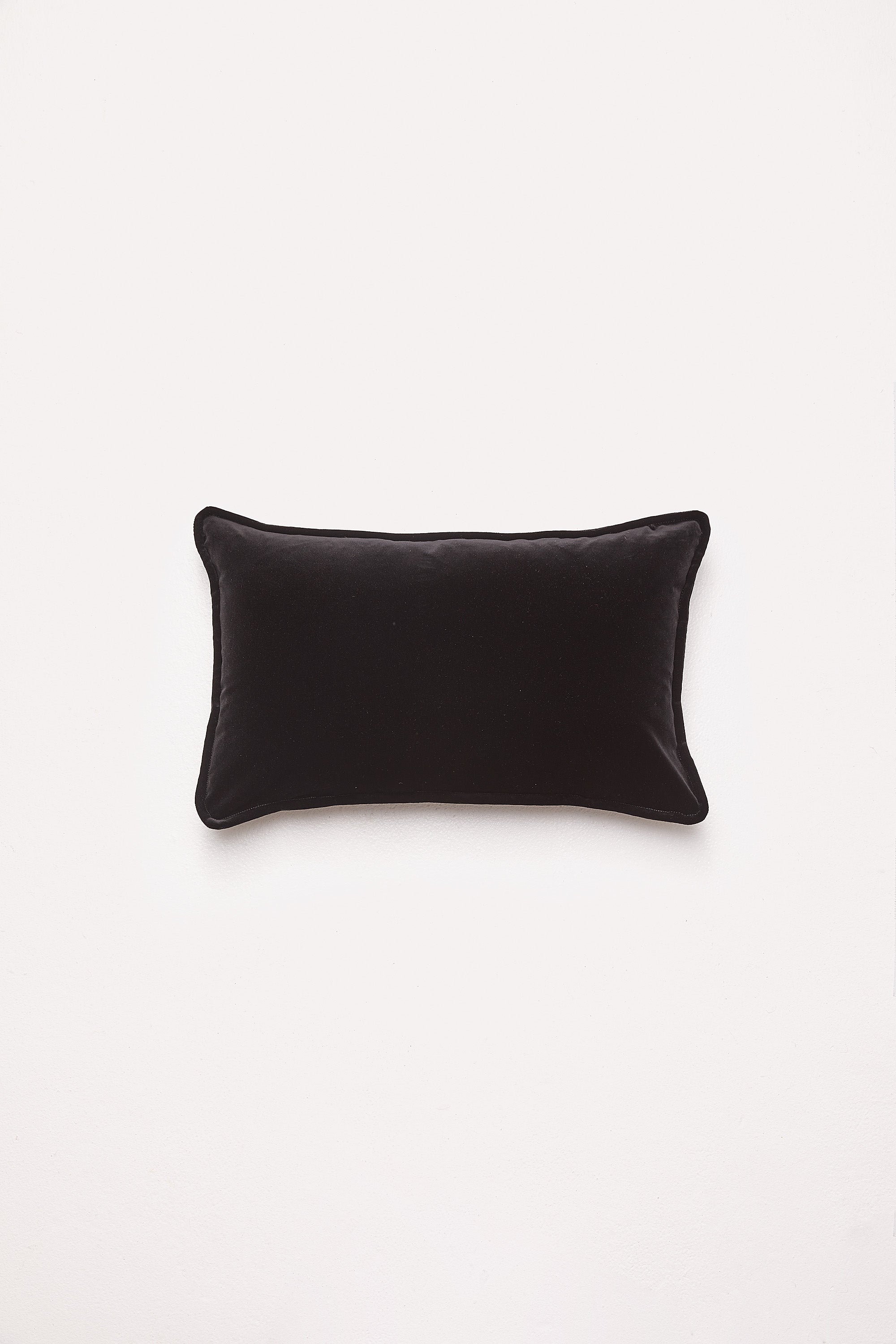 Lumbar Velvet - Black Cat Cushion