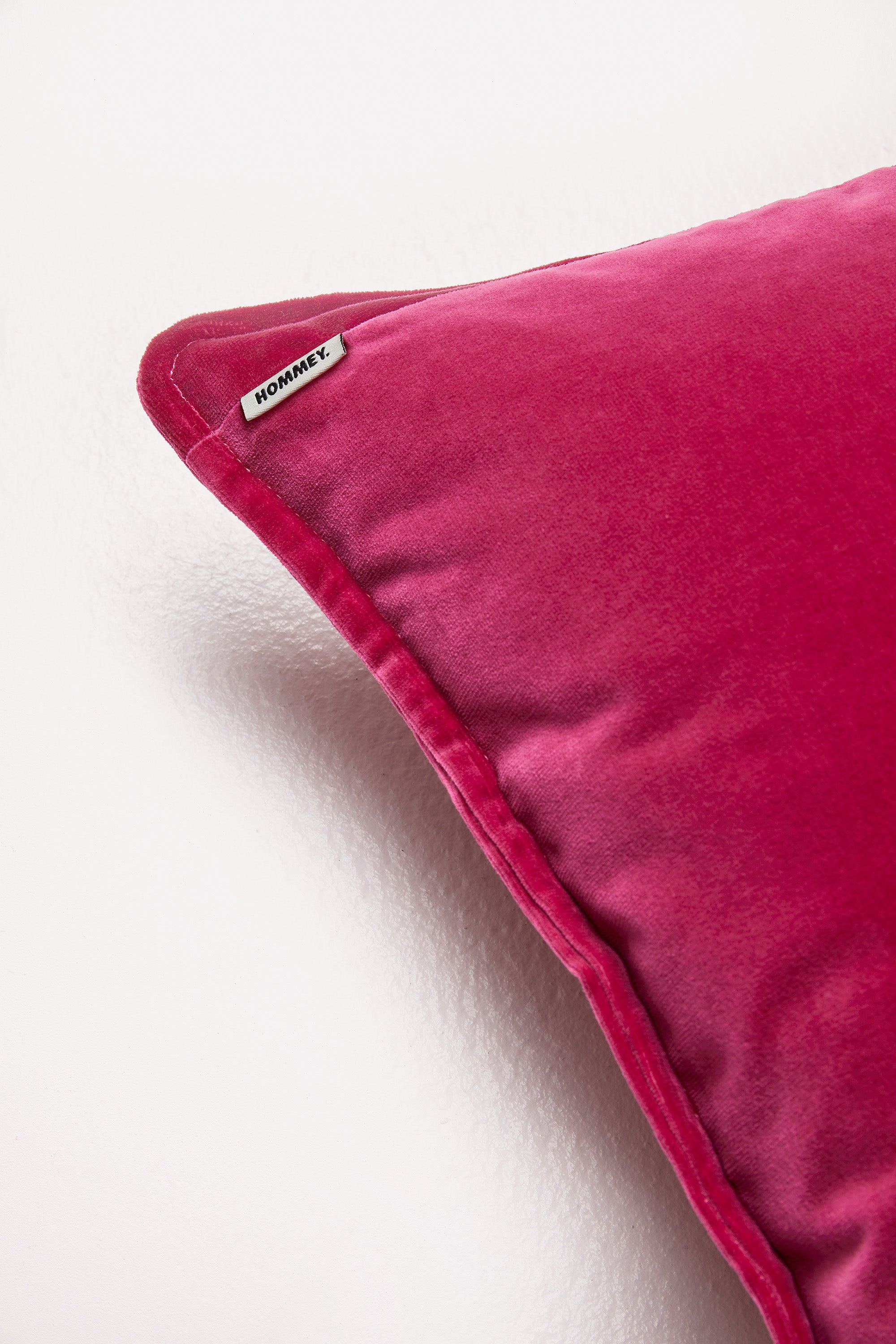 Big Velvet - Sass Cushion