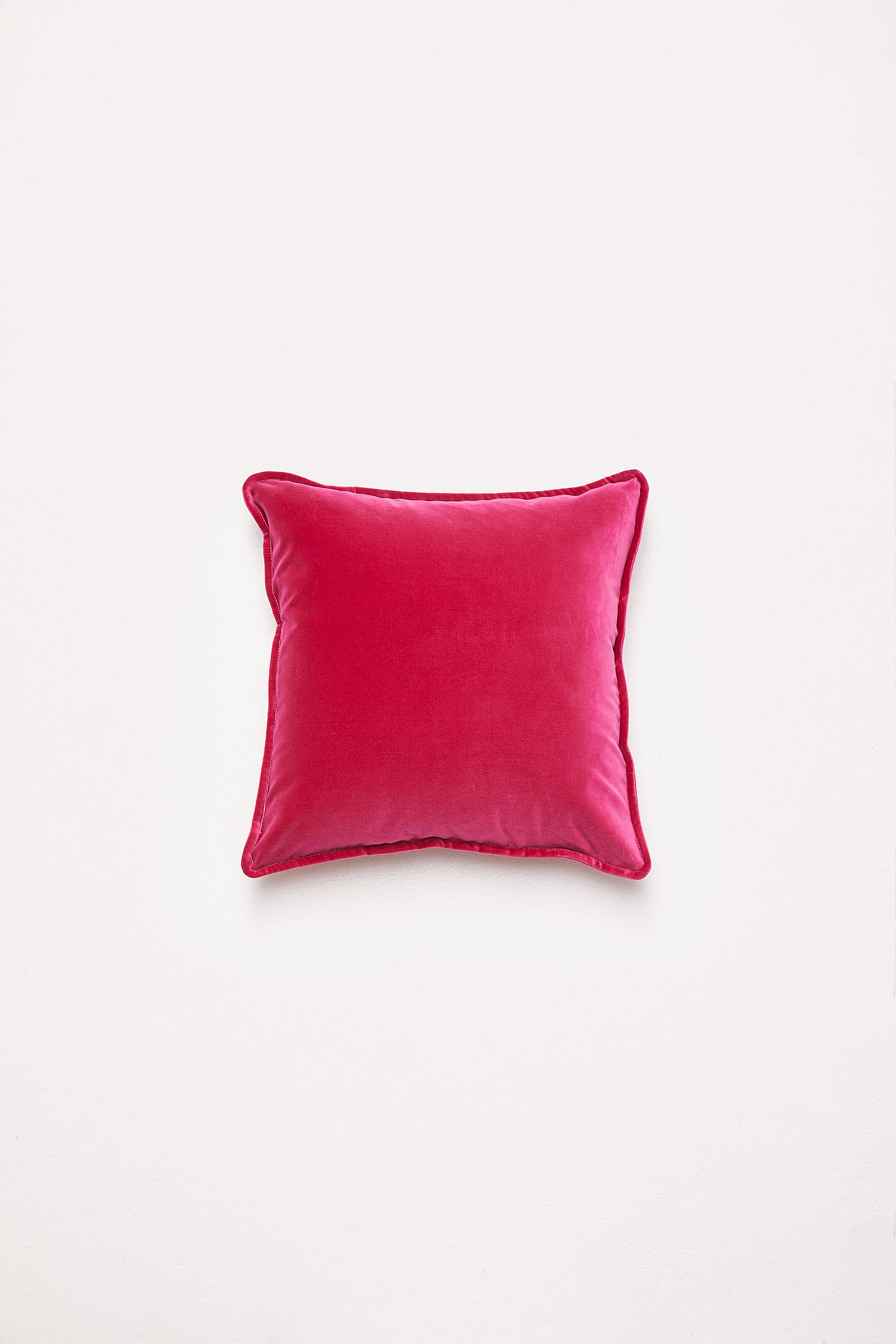 Essential Velvet - Sass Cushion