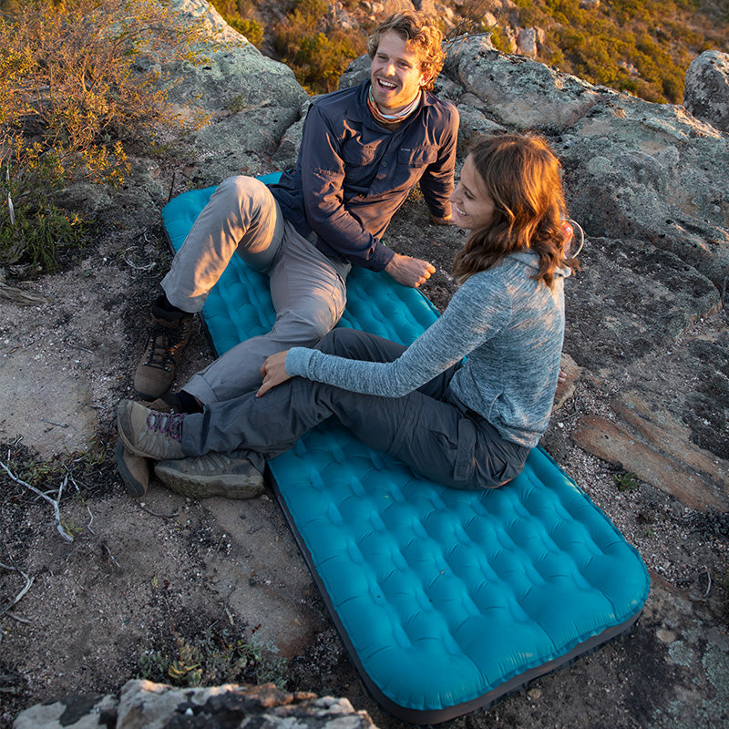 
                  
                    3D Sidewall Inflatable Sleeping Pad<p>（3Dサイドウォール<br>インフレータブルスリーピングパッド）
                  
                