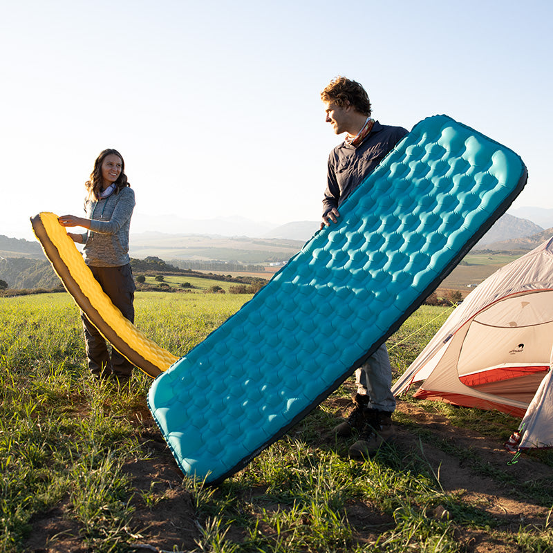 
                  
                    3D Sidewall Inflatable Sleeping Pad<p>（3Dサイドウォール<br>インフレータブルスリーピングパッド）
                  
                
