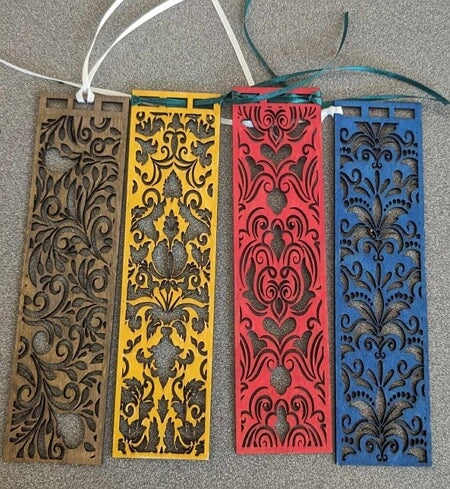 crafts to make and sell: wooden bookmarks