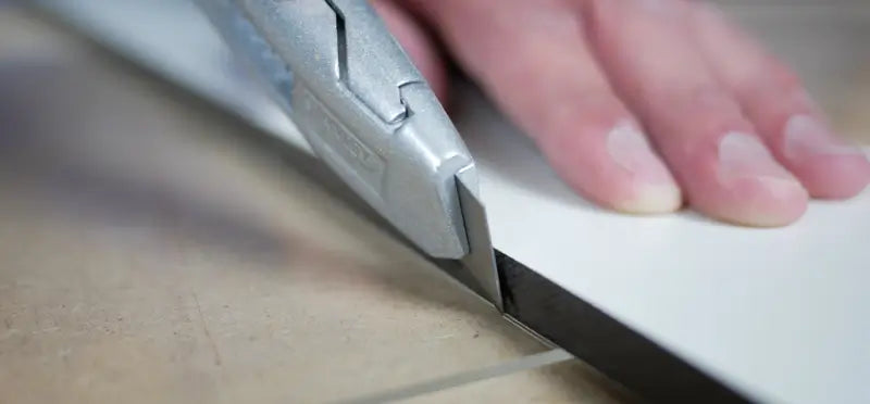 cutting acrylic using a knife