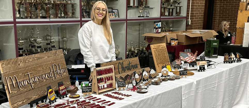 art business idea: selling at craft fairs