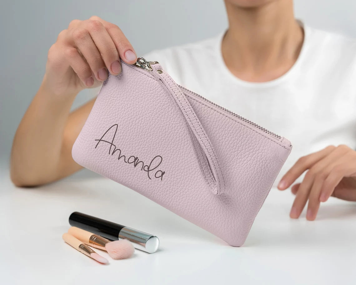 engraved gifts for mom - engraved clutch purse