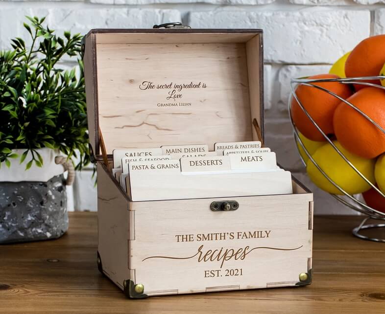 wood projects that sell - engraved recipe box