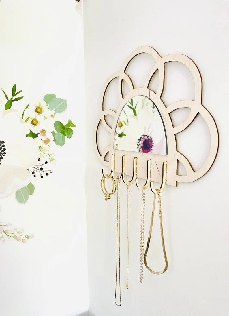 diy wall-mounted jewelry holder