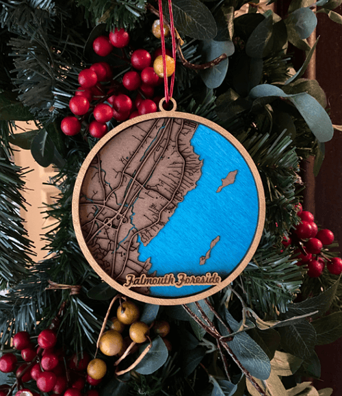 Christmas tree decorations: layered home town map ornaments