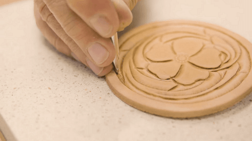 leather carving: background tooling