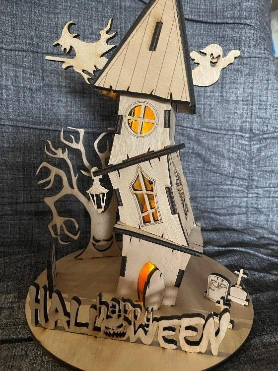 halloween craft ideas: halloween house