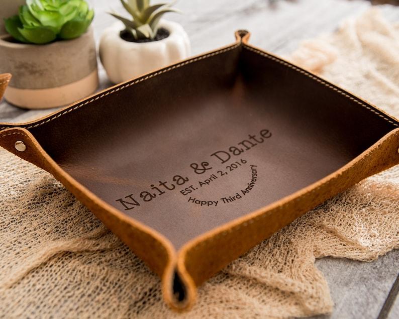 leather projects: engraved leather trays