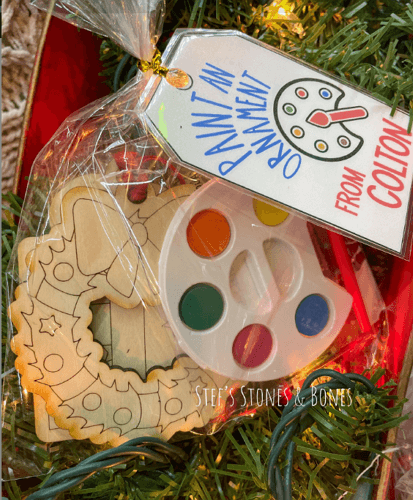 Christmas ornaments with paint to personalize