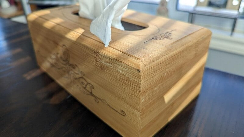 crafts to make and sell: engraved bamboo tissue box