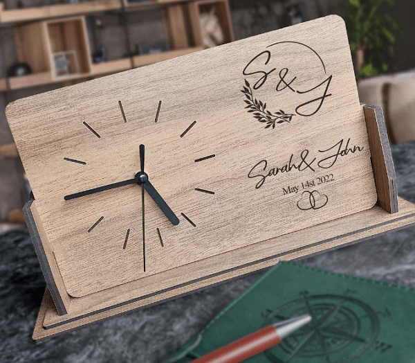 engraved anniversary gifts - engraved clock