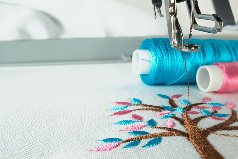 making custom t shirts with embroidery