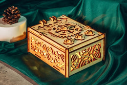 wooden anniversary gifts - wooden keepsake box