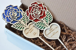 wood anniversary gifts - personalized wooden roses