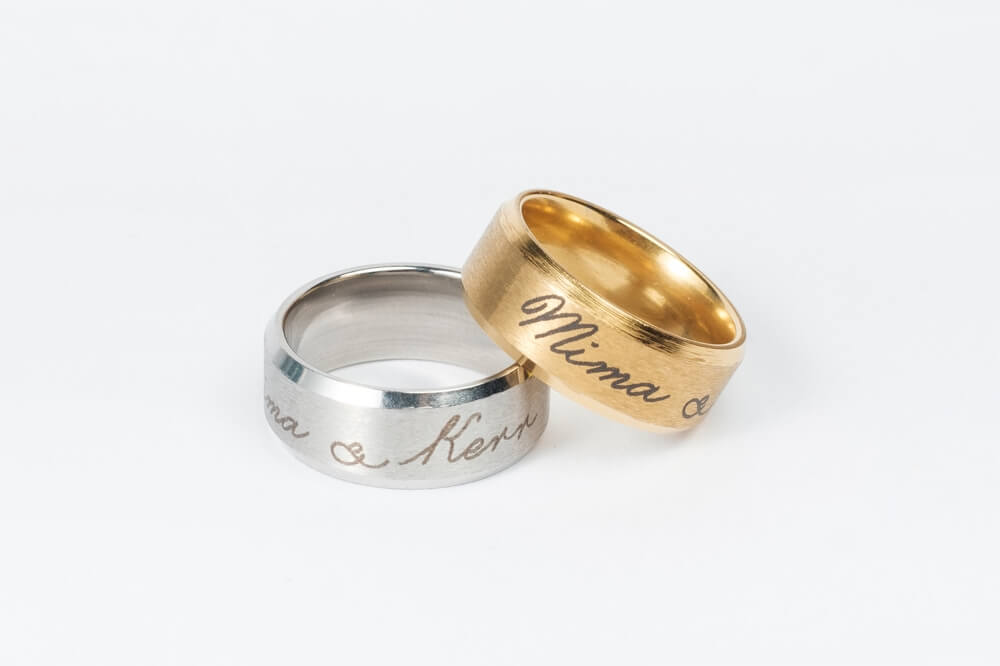 personalized engraved rings for mom