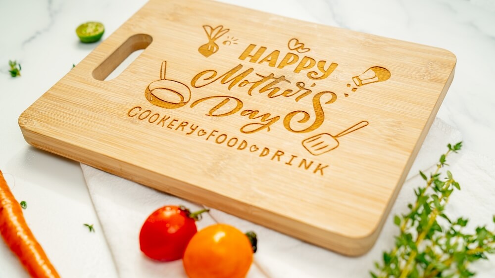 wood laser engraver project: personalized cutting board