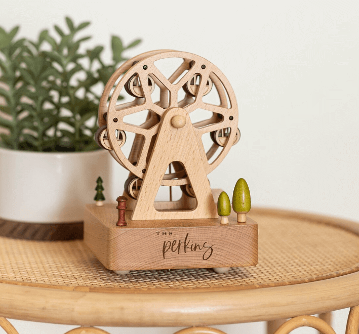Creative & Unique Wood Anniversary Gifts for Him of 2023 – OpenMityRomance