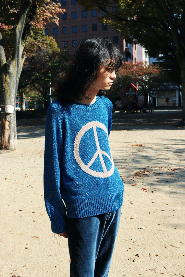 Peace Mark Knit in collaboration between Bed J.W. Ford and Palette Art Alive