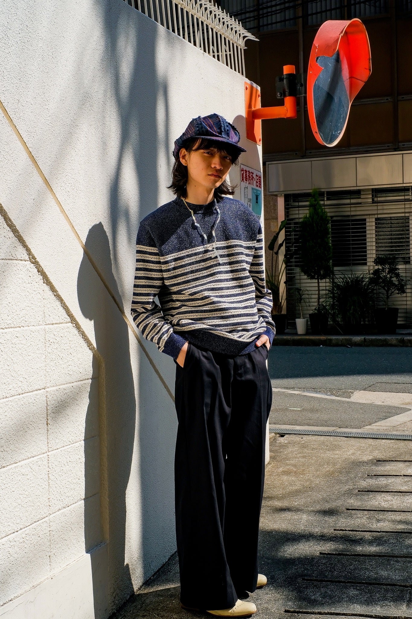 Image of wearing of SHINEBORDERKNIT of 22ss of Taigaigari
