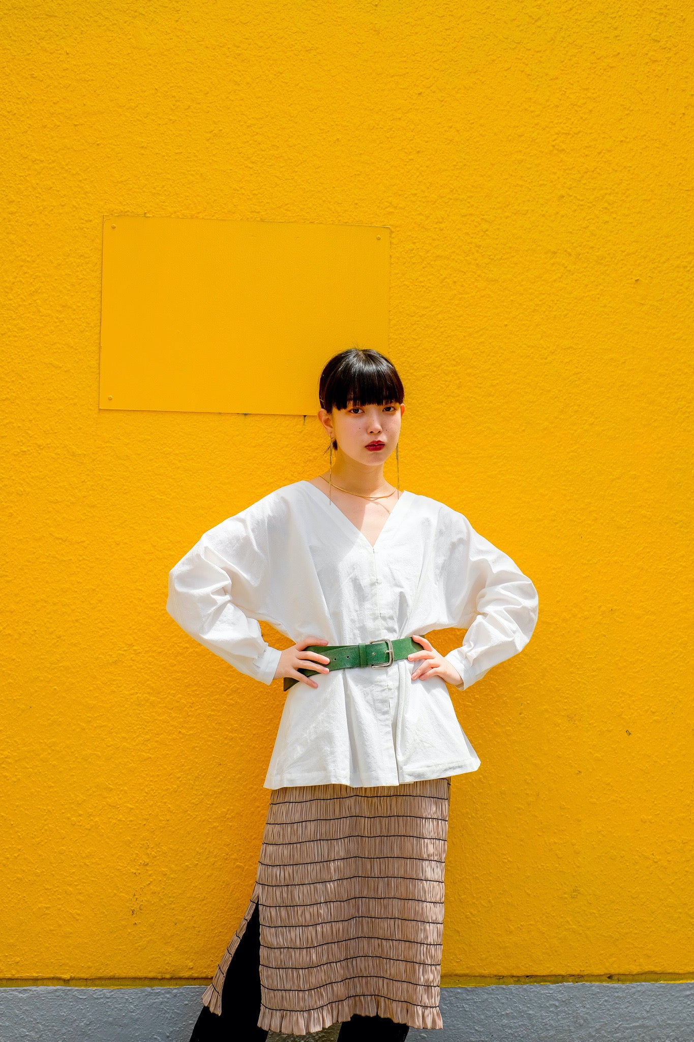  tiit tokyo의 21SS의 shirring cami dress의 PINK BEIGE 착용 이미지